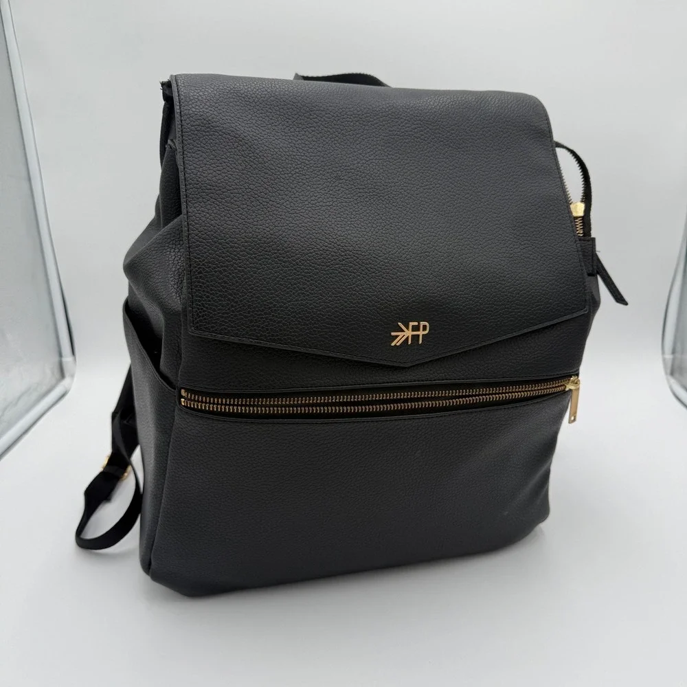 Freshly Picked Convertible Classic Diaper Bag II Backpack Large Vegan Leather - Picture 2 of 10